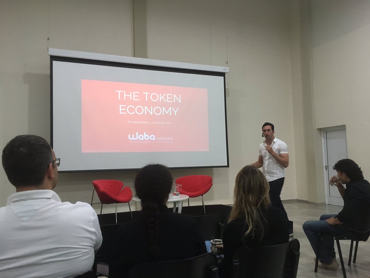 iapezteguia's tweet photo. Ahora Seba Valdecantos @WABAnetwork presentando fundamentos y casos de uso de una #token economy #Sunchales https://t.co/Ru5Wp7DYj3