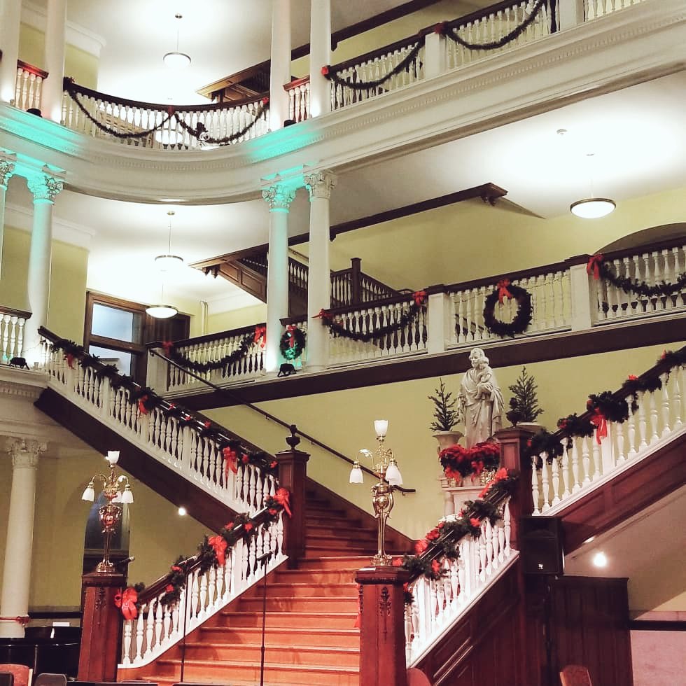 CHCMusicDept's tweet photo. We're ready to fill these halls with music. Join us for Carol Night at 7:30pm. https://t.co/REyvjBwzGO
