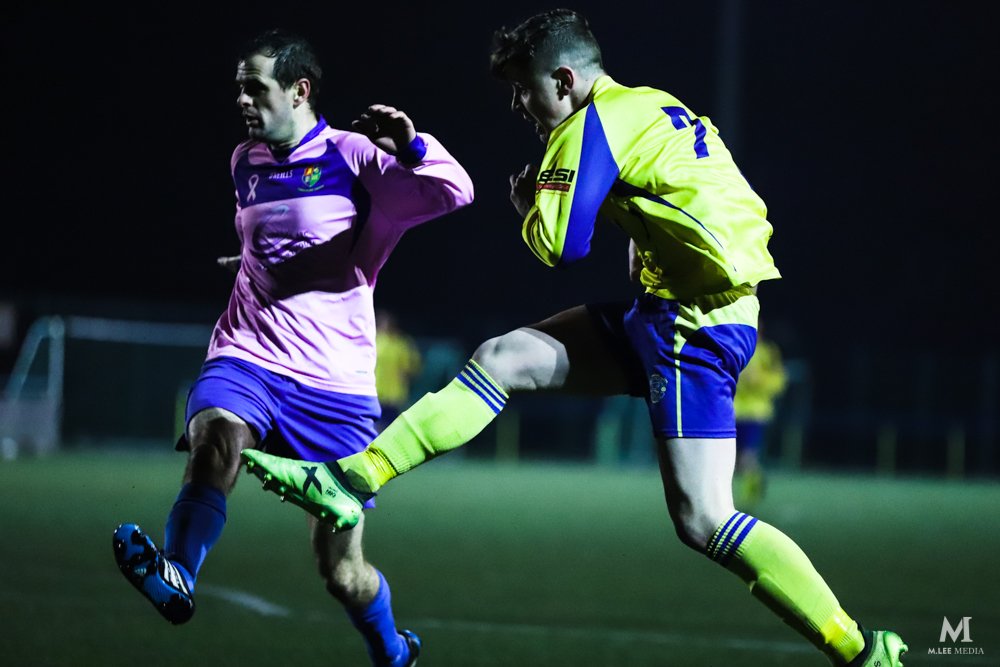 MLeeMedia's tweet photo. Few pictures from today's @MunsterSenLgue Junior Premier: @DouglasHallAFC 1 - @CarrigalineUtd 1. More pictures on the Facebook page:
https://t.co/t7SgNCK7oi
#MSL #DouglasHall #CarrigalineUnited #MLeeMedia https://t.co/lXBjZ9Wfr8