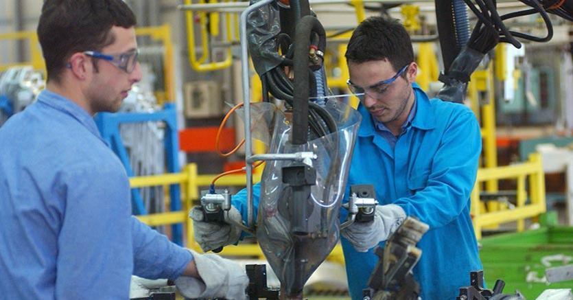 Istat: a ottobre il tasso di disoccupazione sale al 10,6% ilsole24ore.com/art/notizie/20…