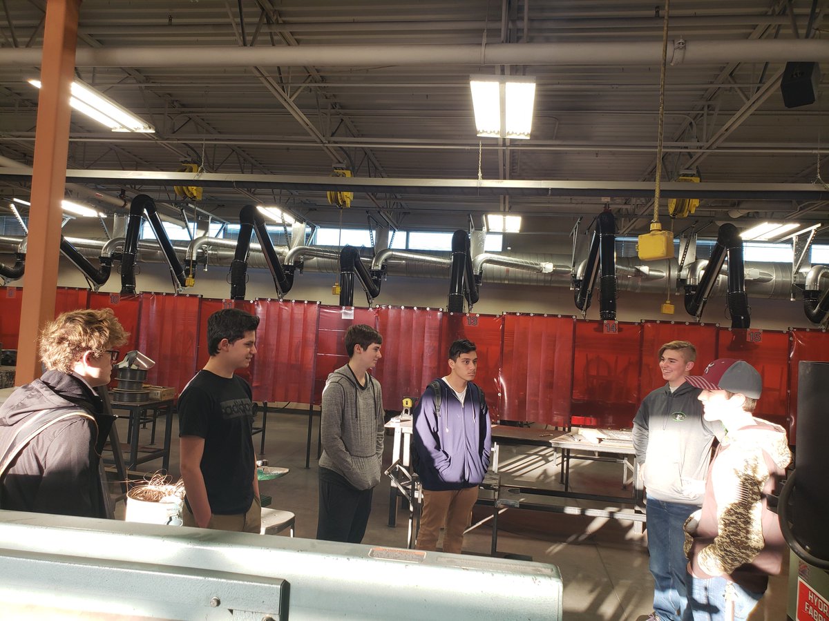 OATCRoadrunners's tweet image. Great job student leaders running the Program Tours last night! Reminder OATC Applications for next year are DUE 10PM TONIGHT!!! All applicants who missed a tour can attend the last make-up tour on December 11th at 3PM.
@amclainoatc1 @Jbarnumoatc @OlatheCTE