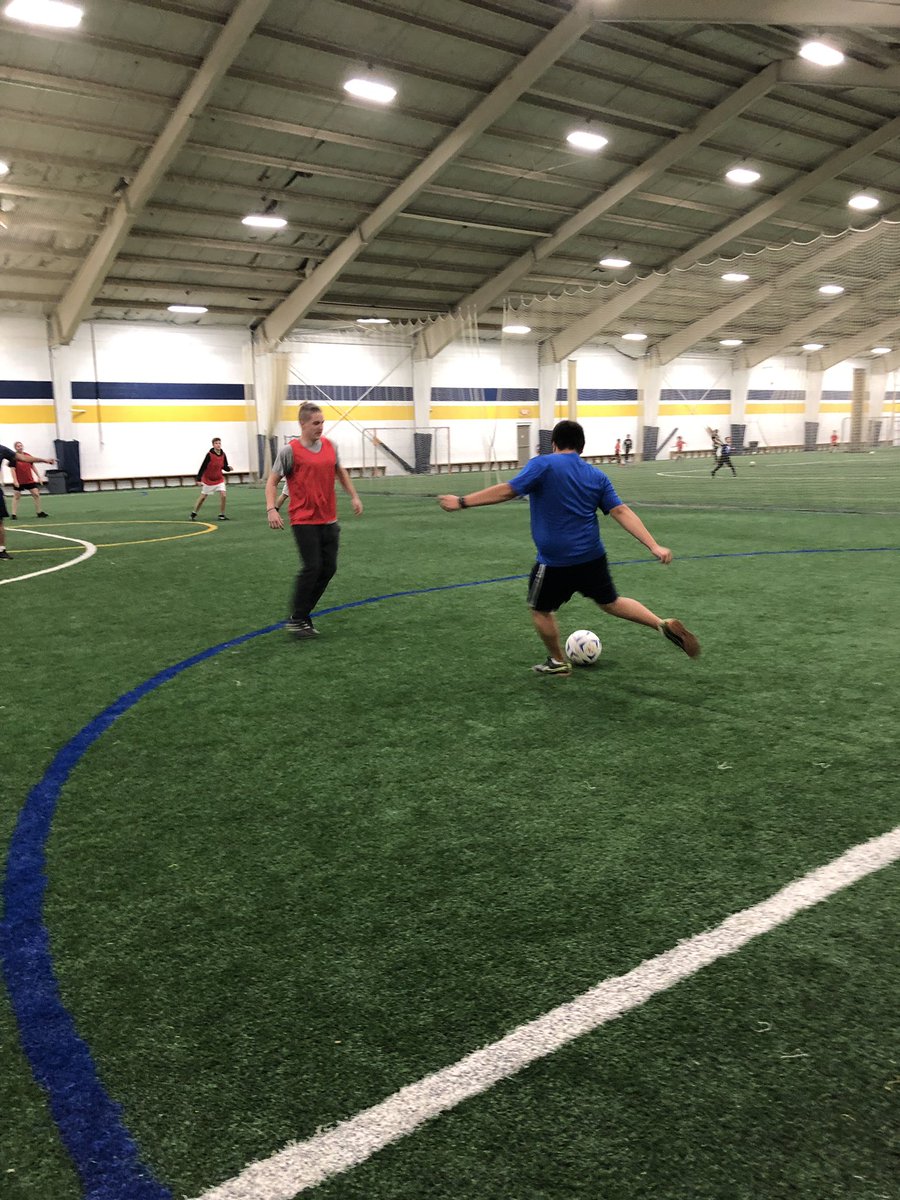 SCORESCleveland's tweet photo. Kicking off the weekend with a fun game between some of our alumni! #scorescle https://t.co/5aFV8us2KV