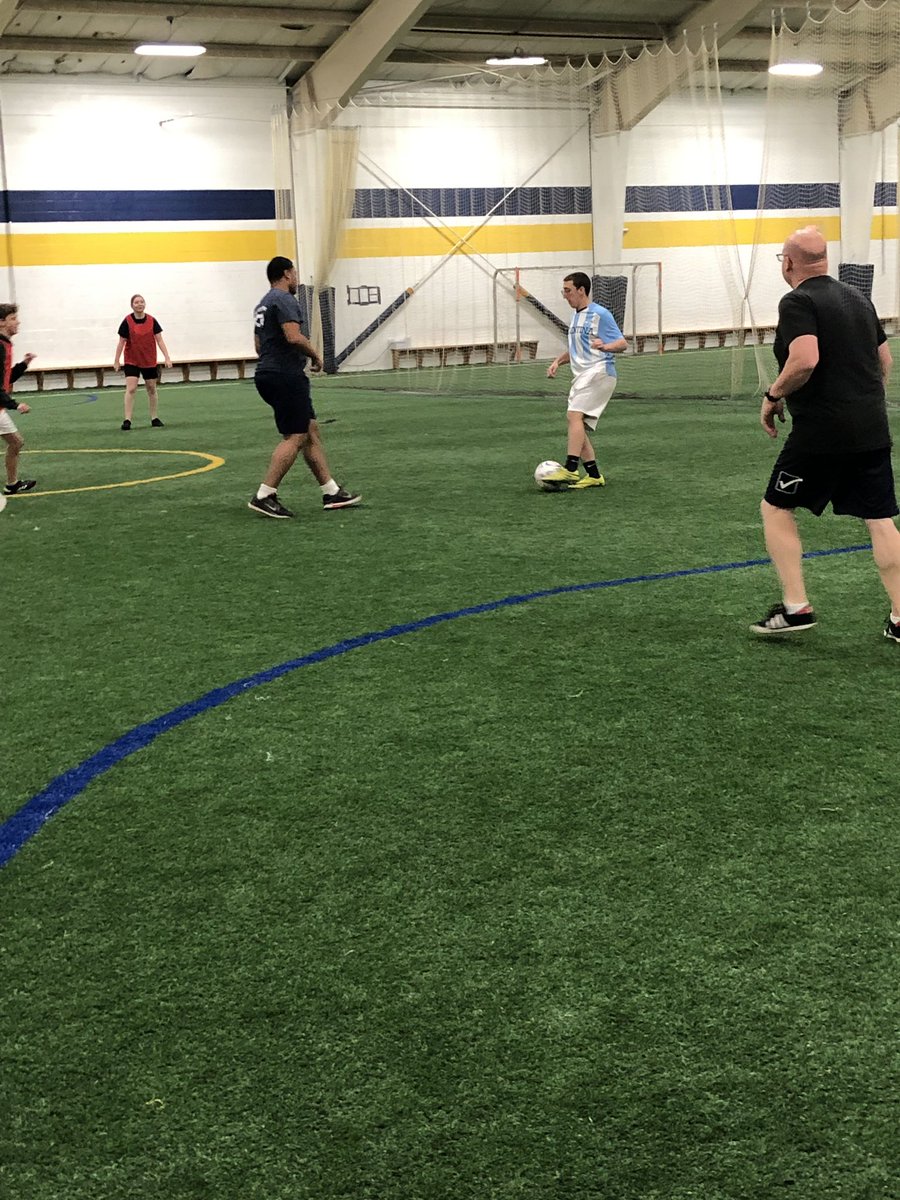 SCORESCleveland's tweet photo. Kicking off the weekend with a fun game between some of our alumni! #scorescle https://t.co/5aFV8us2KV