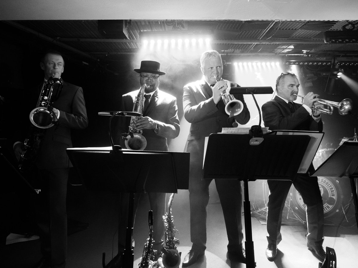 Epic performance tonight by <a href="/SoulTrainNW/">The SoulTrain</a> at <a href="/BACKendal/">Brewery Arts</a>! More photos at Facebook.com/lakesphotograp…. #livemusic #Kendal #northernsoul #KeepTheFaith #music #soul #KTF