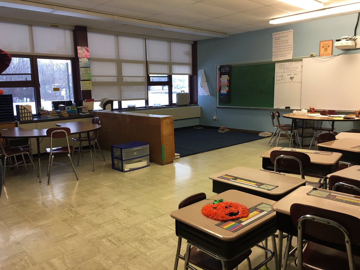 epbittar's tweet photo. When #coteachers decide their space is just not designed for two teachers to be making the most of their instructional time. #designthesurround #instructionalcoach #fridaynightfun https://t.co/SEVPUo93o8