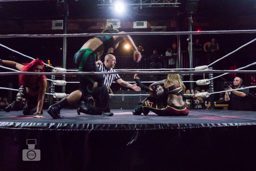 photoronnav's tweet photo. Venue: Orpheum Theater (@TAMPAOrpheum), Tampa, FL
Event: Shine Wrestling (@WWNSHINE) #Shine54 from Nov. 2, 2018
Holidead (@holidead) & Thunder Rosa (@thunderrosa22) successfully defended their #ShineTagTeamTitles vs Ivelisse (@RealIvelisse) & Mercedes Martinez (@RealMMartinez) https://t.co/th5zsxIRgL