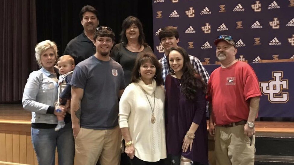 Dawson_B_5's tweet image. Thank you to everyone that came out today! It’s finally official @YHCBaseball Go Mountain Lions!!