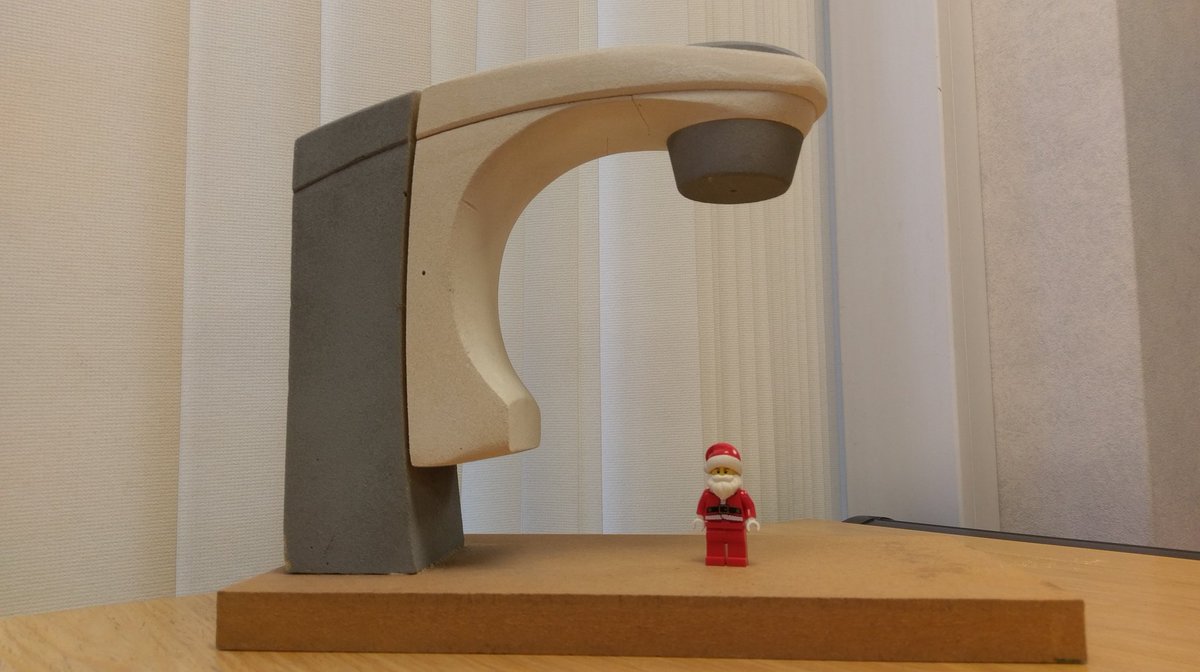 JoulesGray's tweet photo. 🎅 Dear Father Christmas, please make #radiotherapy easily accessible to everyone in the whole wide world. Make your list and check it twice... more UK linacs would be nice! @timfarron #radonc https://t.co/Pb5mH0g9Hw