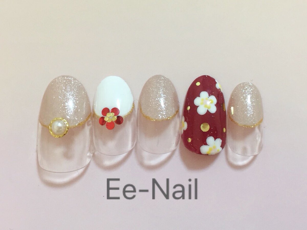 池袋ネイルサロン Ee Nail イイネイル 池袋ネイルサロン 池袋ネイル シンプルネイル 大人ネイル カラグラ オフィス ネイル ジェルネイル フレンチネイル カラグラネイル 甘皮処理 Nail Nails Naildesign Naildesigns 美甲 美爪 冬ネイル クリスマスネイル