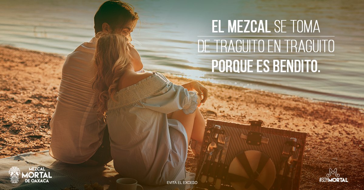 MezcalMortal's tweet photo. Los mortales sabemos la forma correcta de beber mezcal... #SoyMortal #MezcalMortal https://t.co/JJFzzi8OX6