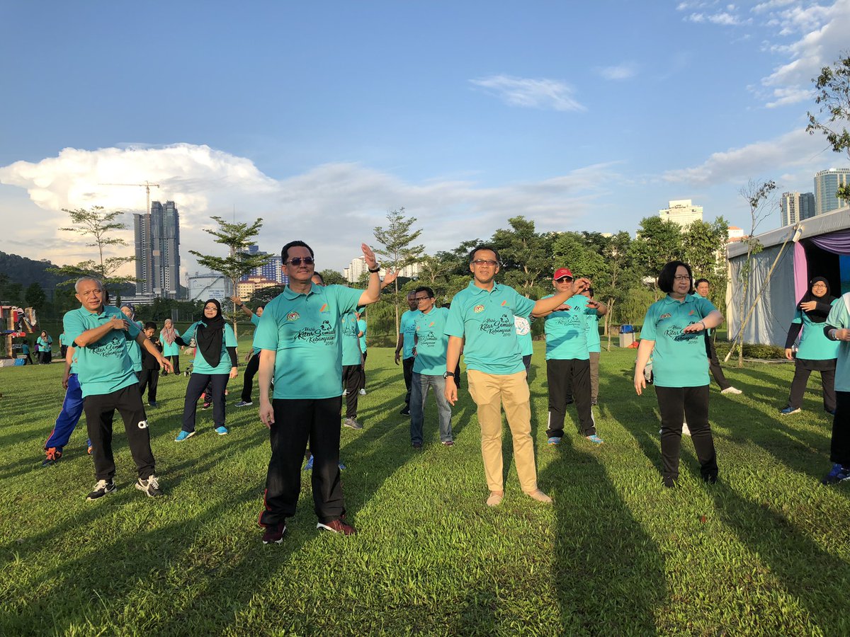 Kpkt Twitter પર Jom Ramai Ramai Ke Pantai Eco Park Kl Kerana Hari Ini Kita Adakan Sambutan Hari Kitar Semula Kebangsaan 2018 Hksk2018 Pelbagai Aktiviti Menarik Ada Di Sini Jumpa Anda Di Sini