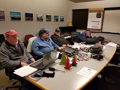 NWSduluth's tweet photo. And Skywarn Recognition Day begins! @arrlhttp://ow.ly/p9hA30mP46A @w1aw #srd2018 https://t.co/91Rw6gjZdK