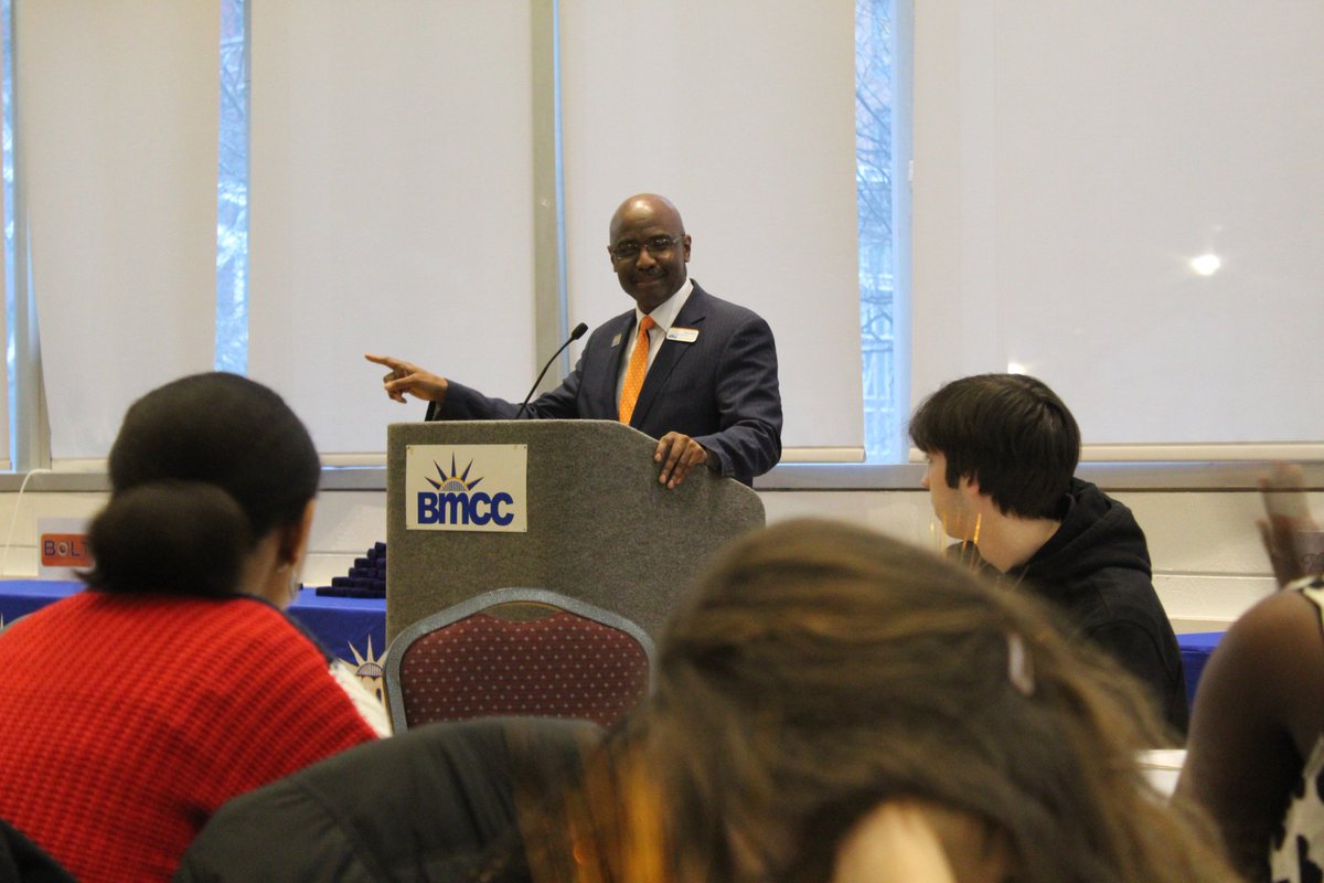 CSC_BMCC's tweet photo. Congratulations to our club officers, Faculty Advisor Dr. Tzu-Wen Cheng, President Romario R. Ricketts, and Vice-President Hanna Sharko, who were honored at the @bmcc_cuny Academy Academy of Leadership and Service Awards this afternoon for their outstanding service on campus. https://t.co/c3OLu6cAfY