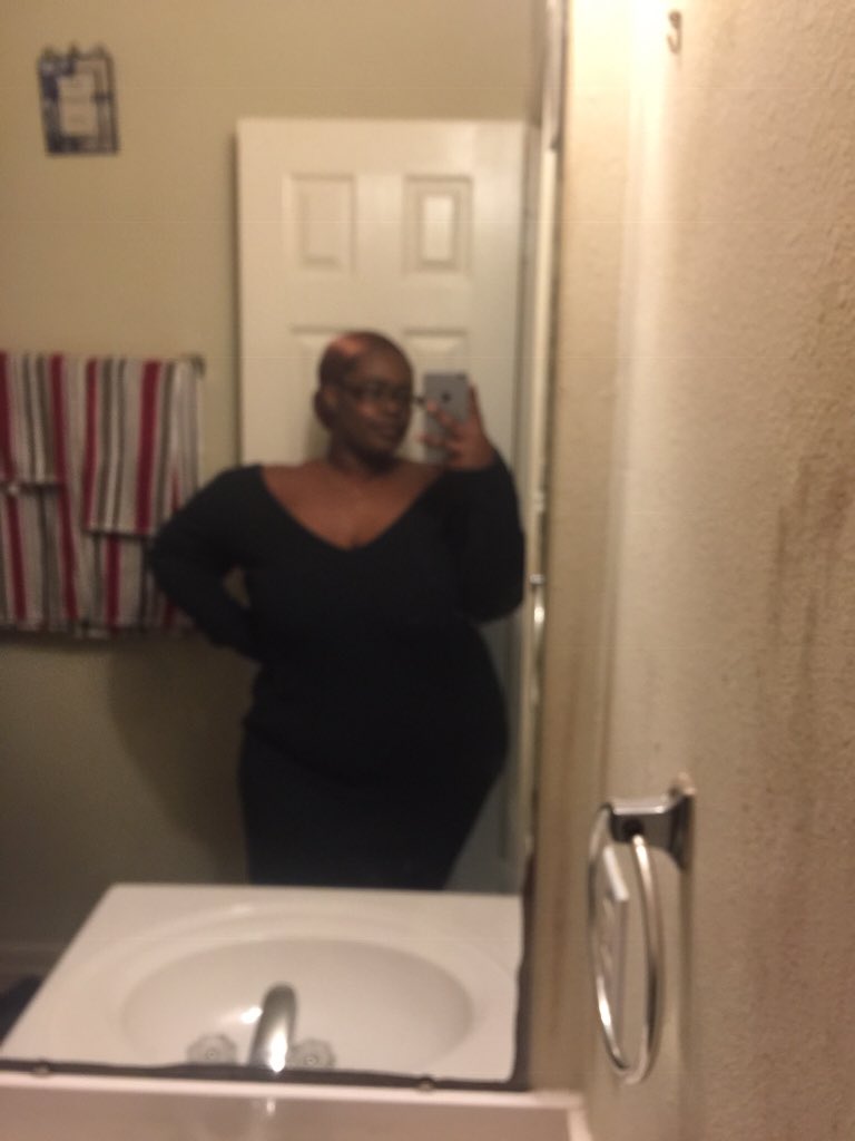 thicckieee's tweet photo. #PLUSTakeoverPV I might as well joinn 🤪 https://t.co/SYX3DgBkFS