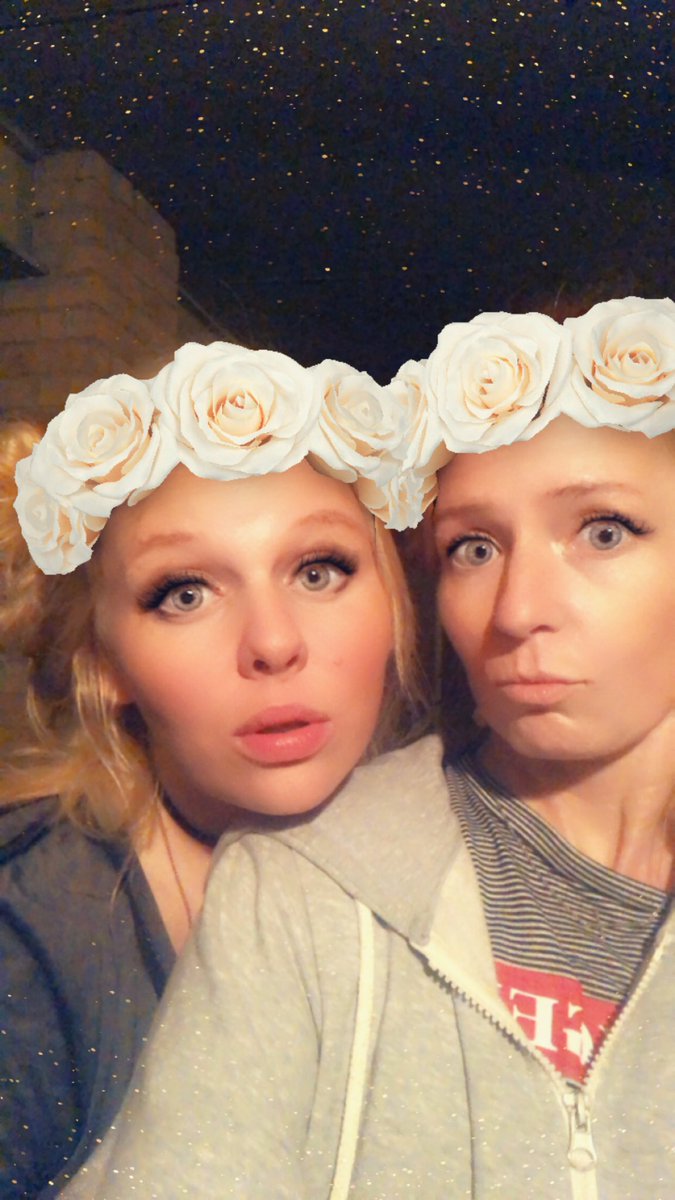 LoneSisterWolf's tweet photo. Turns out I need some social media for an outlet! And comms with the world!! 
Tell me I’m pretty 😁 https://t.co/zw0wYf88aA