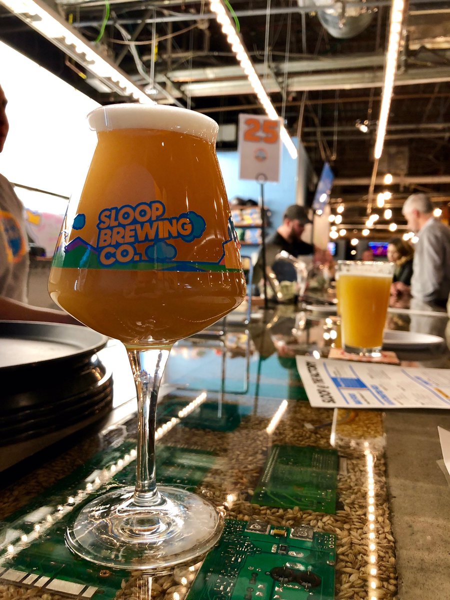 sloopbrewing's tweet photo. How come this beer is better looking than all of us????? #lupulinmutant #sloopbrewingco #buythisbeer #hophead #brewedforus #craftbeer https://t.co/VOF8wFnptF