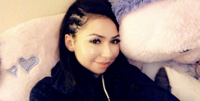 I&rsquo;m on Skype tonight! 💕 DM me for details :))) https://t.co/SGPlGplYlV<a href="/tag/wonderwoman"class="tags"><span>#wonderwoman</span></a>