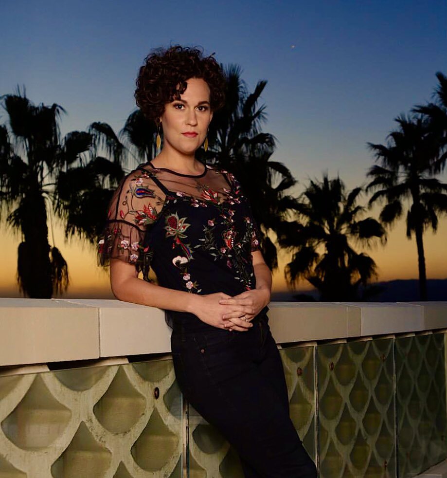 When the sun goes down, our night lights up with craft cocktails and the hottest artists on the local music scene like @leahashtonmusic from 6 to 9 tonight! ‘Sea’ you there!  #tgif #craftcocktails #livemusic #sunsets #hotelcasadelmar #casadelmar artist photo by @toddmakesfotos