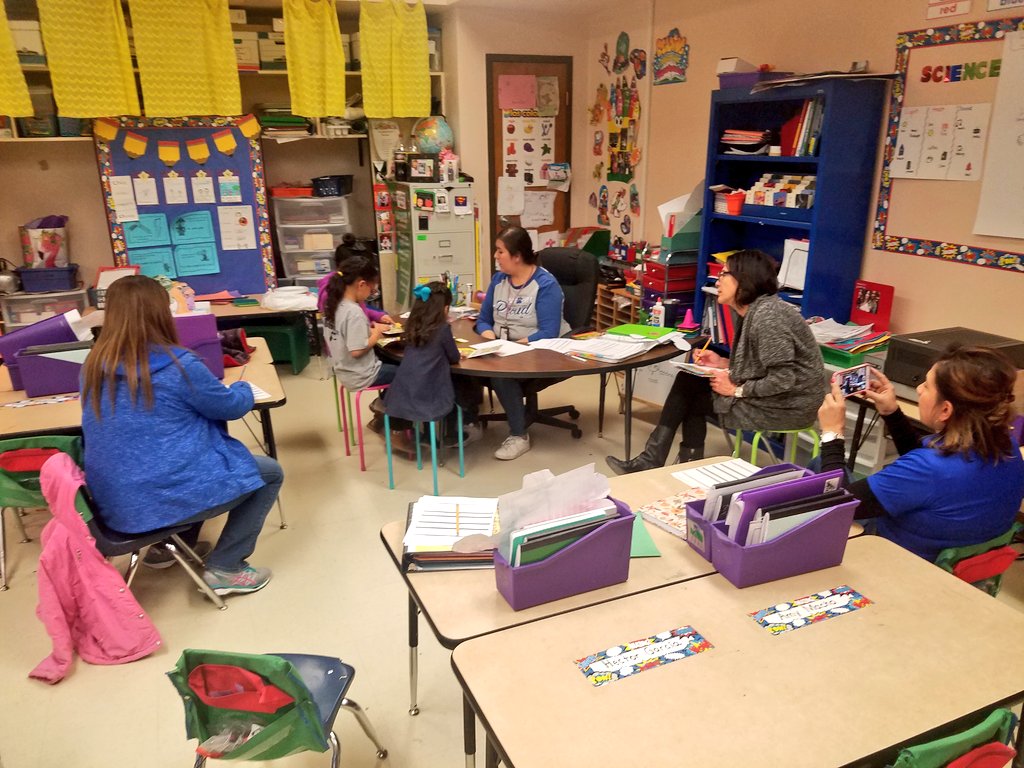 venesslioness's tweet photo. Love our team! We are each different yet come together and share similar ideas. The common denominator is we love what we do for our students. Thank you, ladies. 🦁📚💙 @MarthaB58203913 @Laura_TMedina @rose_toquinto @mrs_casas @SurrattCubs #conferencetime #becausewewantto https://t.co/AHkygxw1jc