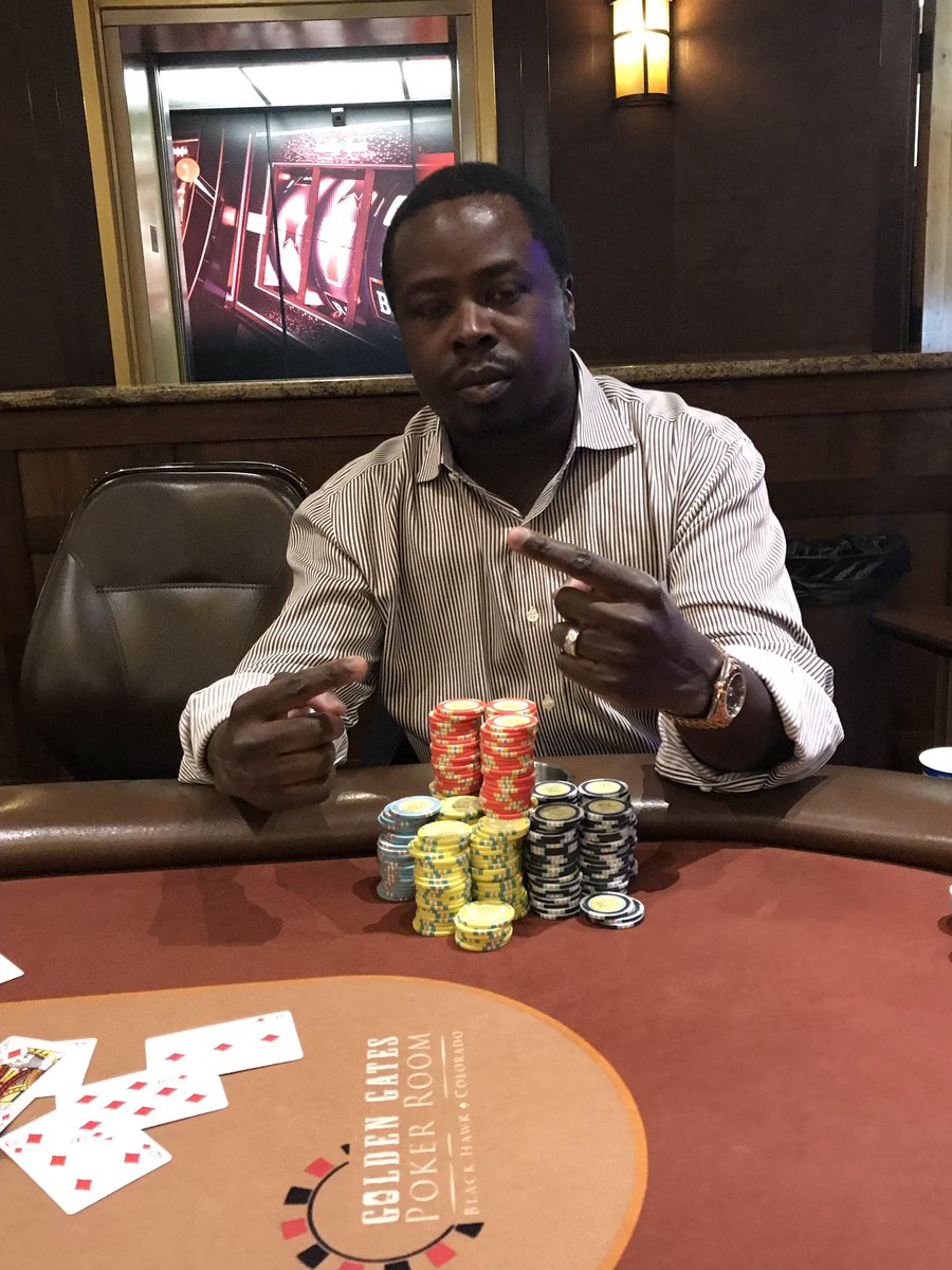ShortStackMastr's tweet photo. Flight B finished with 23 making day 2 and here’s their counts with #MikeRankins bagging 1b CL w/520,000 @gates_poker #CPCKickoff https://t.co/w3eYv2cJtv