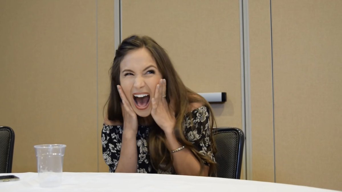 Day 63 without  #WynonnaEarp   Just a reminder that the day Dom met Kat she said "omg my girlfriend is here"