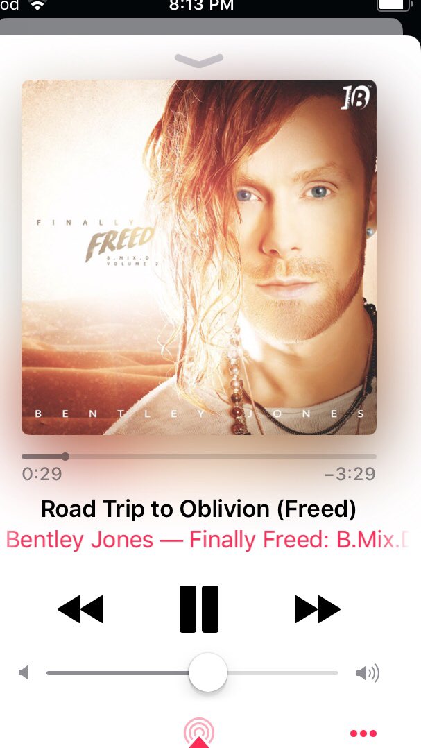 MarekSterling's tweet photo. That intro tho 😂🤘 @Bentley_Jones #FinallyFreed #BMixDVol2 https://t.co/w8kmrpZ9P4