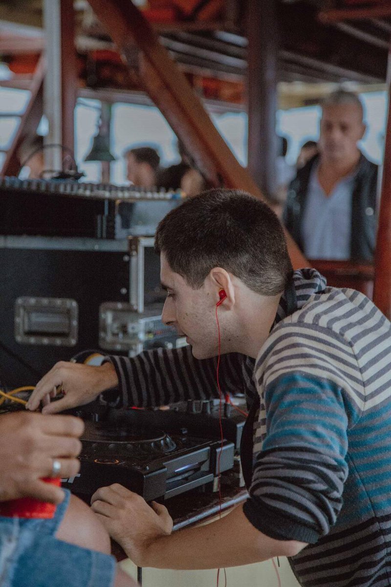 djbeatbean's tweet photo. A Vibe positiva da galera animou o meu Set do inicio ao fim #dj #deejay #djlife #djlifestyle #music #sound #festa #party #EDM #housemusic #eletronicmusic #techno #trance #brazilianbass https://t.co/hIMfMqBHf5