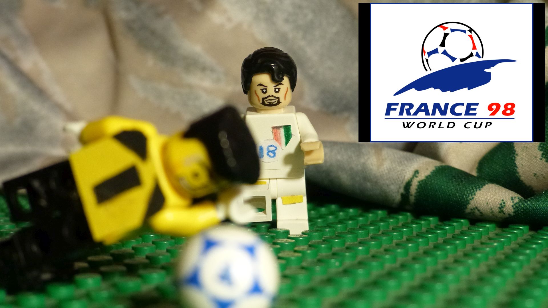 Custom LEGO France Football Minifigure Zinedine Zidane 