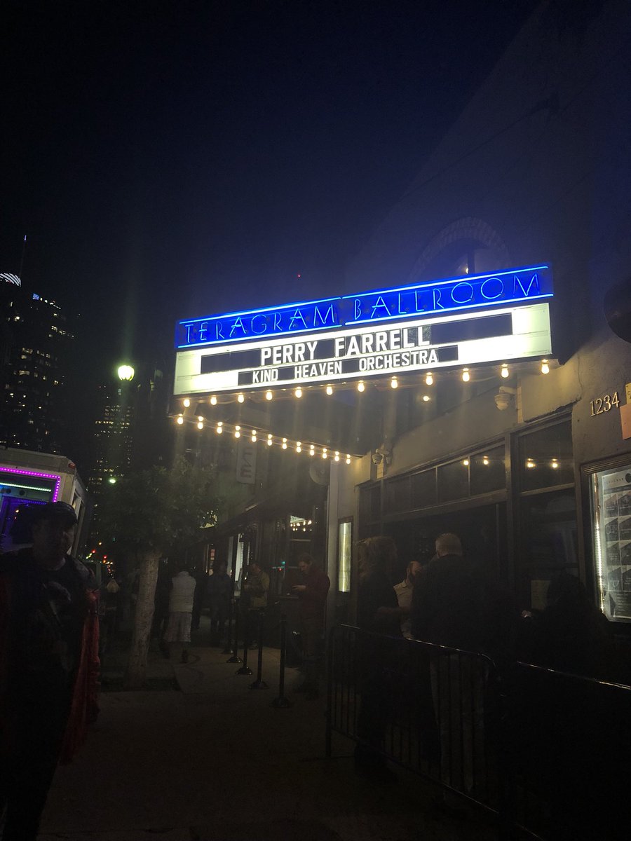 Rackerjd's tweet photo. @perryfarrell @janesaddiction @DhaniHarrison #LAIcons - going to be a great show @TeragramLA https://t.co/n7PsJi8U92