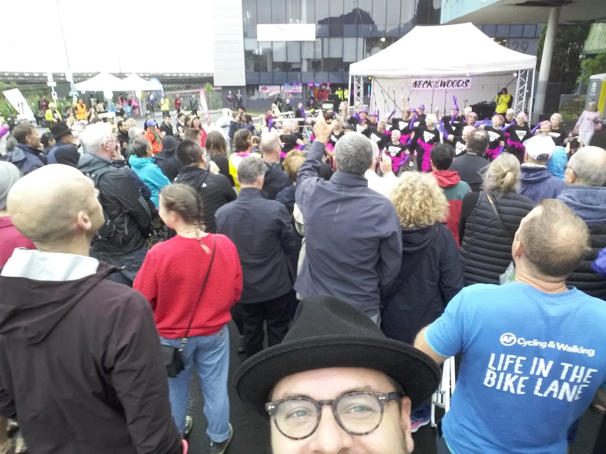 H20FrntDsgn's tweet photo. #LifeInTheBikeLane #LightpathFest
@BikeAKL https://t.co/DvAjbj0hd6