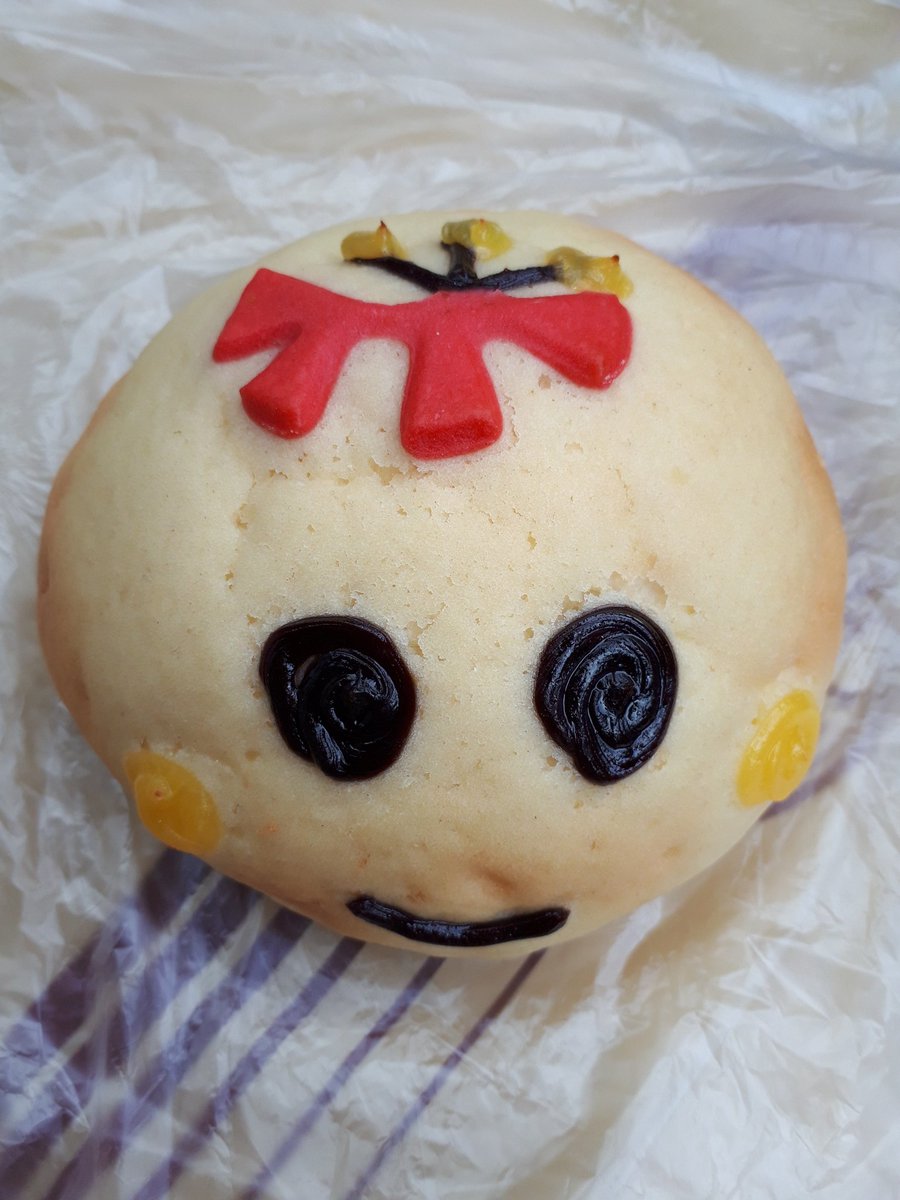 河童 大和高田市のキャラクター みくちゃんのメロンパン0円 ウエダベーカリー