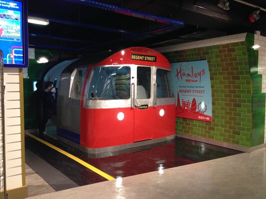 hamleys hornby train sets