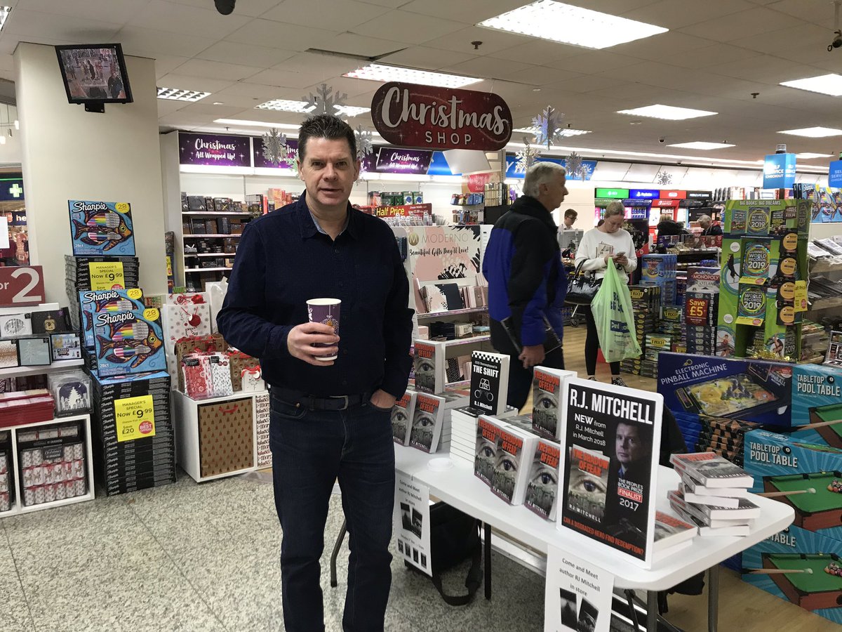 spitfiremedia's tweet photo. Well here we go its gameOn @WHSmithEvents #GyleCentre !! #RollUp #RollIp π @SusanMLitAgency @BeneFactumBooks π https://t.co/83CDgLAAf4