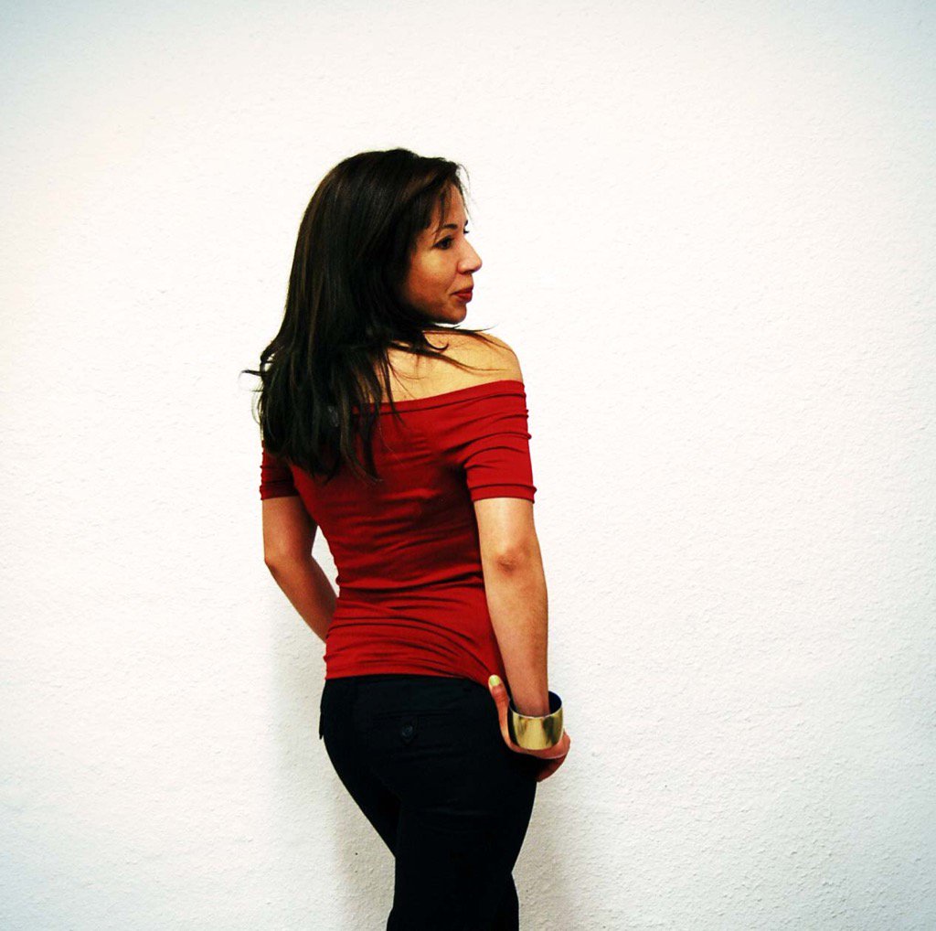 MXD_lab's tweet photo. No te pierdas este artículo de mi tienda de #etsy: Red Top, Peasant Elegant, Boat Neck https://t.co/is0xjmXoCe https://t.co/X10Pf2m6tB