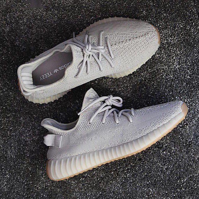 yeezy sesame prezzo