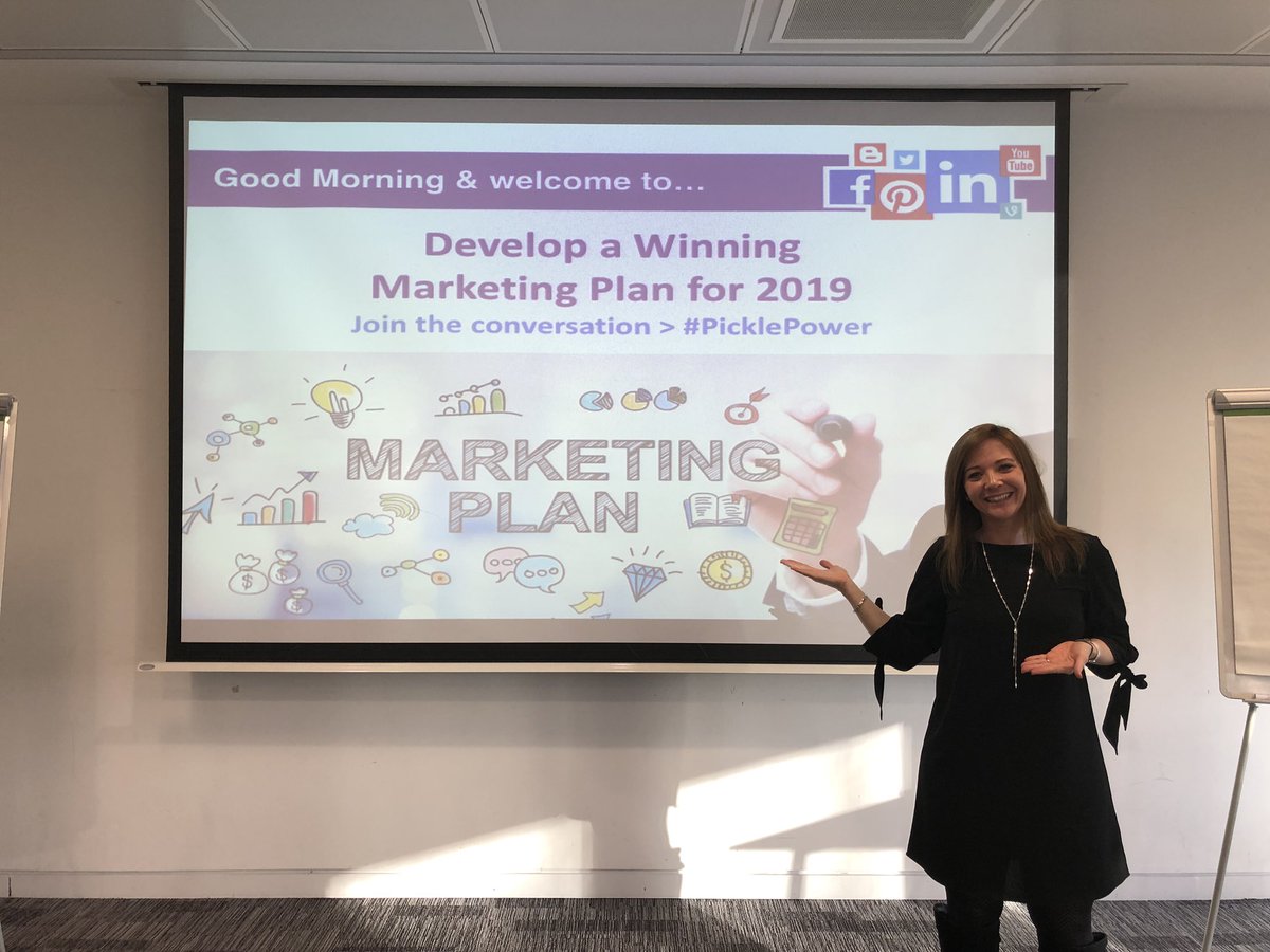 Thank you <a href="/PickleMarketing/">Pickle Marketing</a> and the lovely @BizCoach_Lisa for such a great seminar this morning. Well worth being there!! 😊#PicklePower