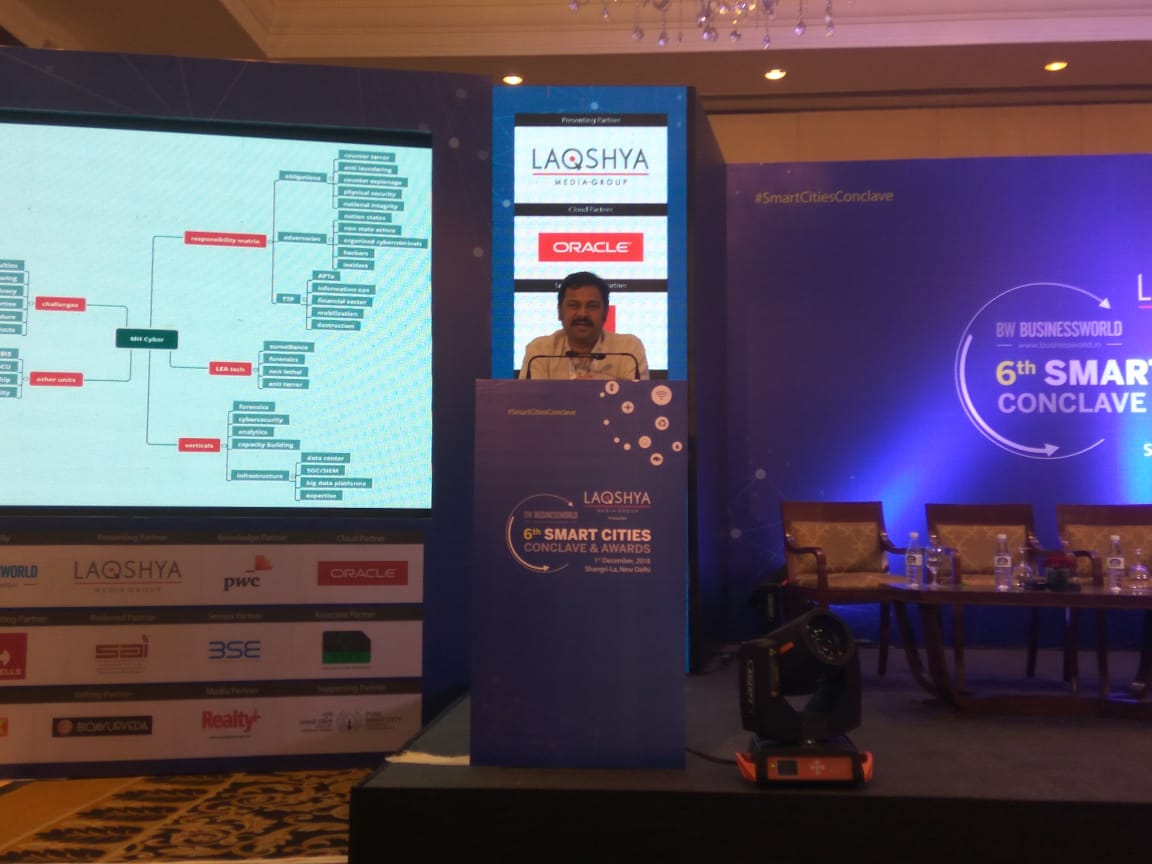 BWsmartcities's tweet photo. Special Presentation on Maharashtra Police Initiatives by @Brijeshbsingh, Inspector General of Police, Maharashtra Police at @laqshyamedia Presents @BWBusinessworld 6th #SmartCitiesConclave &amp; Awards, at @ShangrilaNewDel https://t.co/VZrw9WgAja