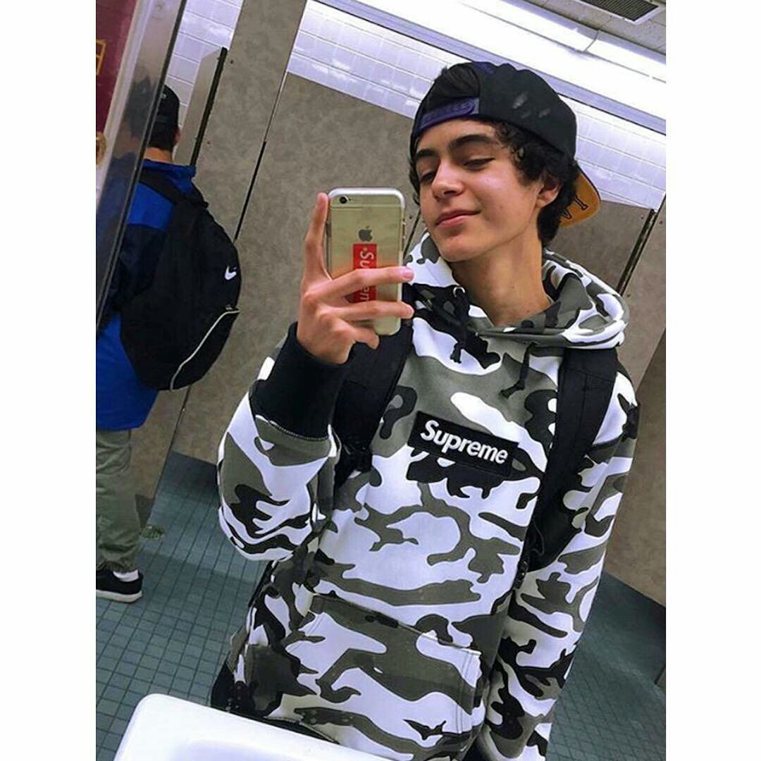 Xavier_Loyer's tweet photo. #NewProfilePic https://t.co/6hK8eC0NAy