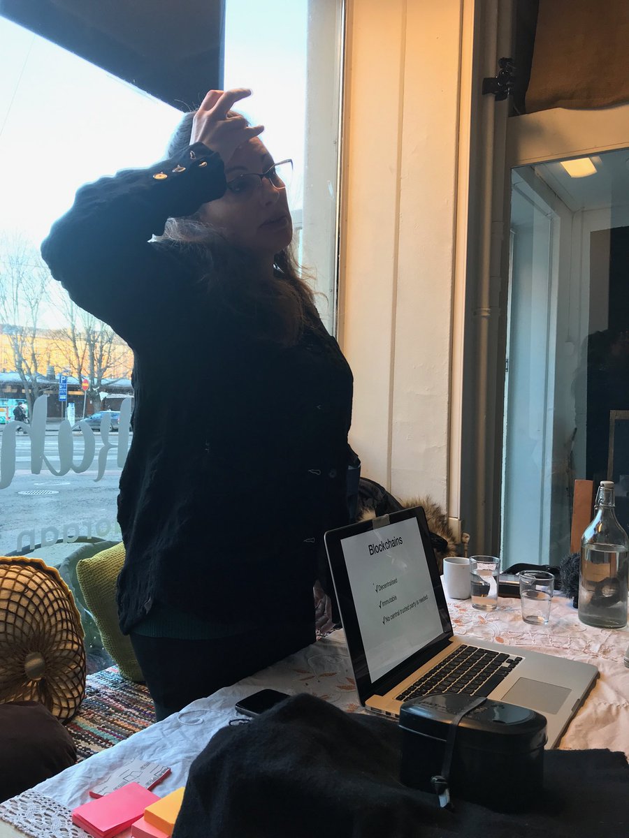 raffaellarovida's tweet image. #BlockChain or #notblockchain? What is money? Where is the value? ⁦@aspra⁩ ⁦@freddbomba⁩ #commonfare ⁦@Legrandjeu11⁩ guides us in this quest!