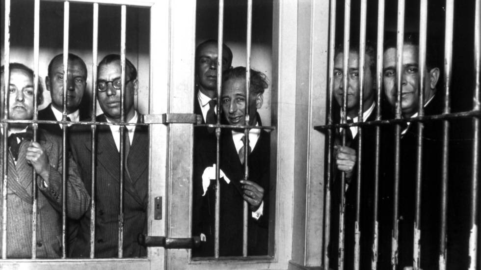 En los últimos 80 años de la Historia de España el único cambio es la calidad de las imágenes fotográficas