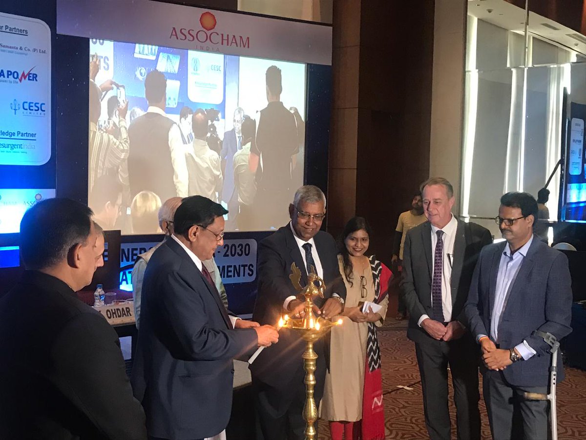 iResurgentIndia's tweet photo. “A step towards #sustainability and #futuristic #development” Resurgent India publish a knowledge book at #Assocham’s The #Energy Agenda -2030, #Kolkata #ResurgentIndia #KnowledgeBook @ASSOCHAM4India https://t.co/Xer2lxwkZf