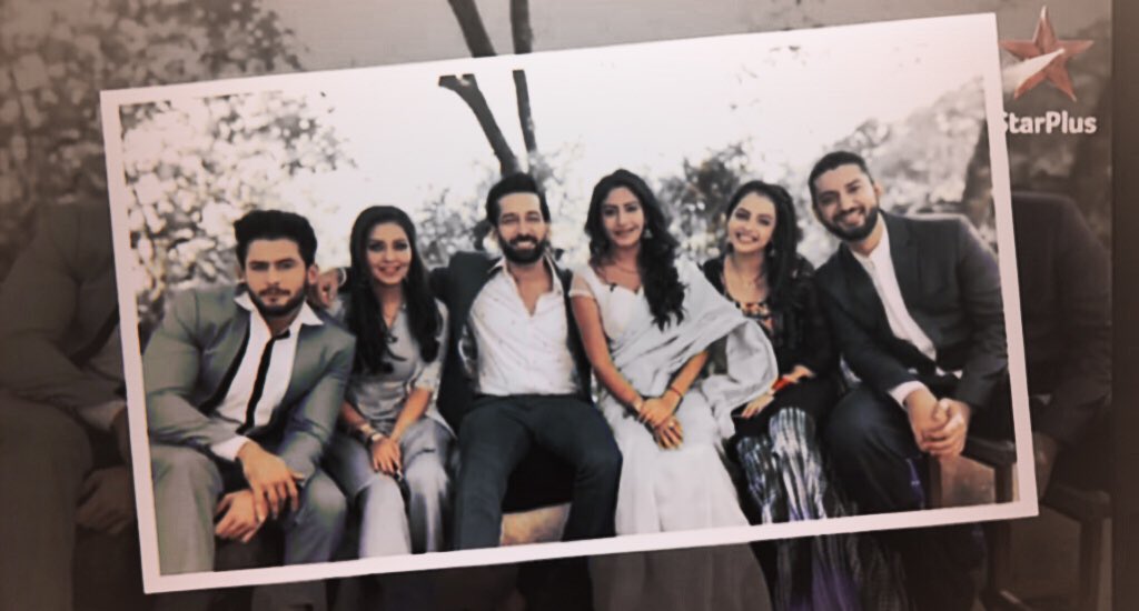 ChaluSamia's tweet photo. THE SUPERB 6!
They really created a charm in the show and this show is nothing without them!
Let’s keep fighting till end.
#NoIshqbaaazWithoutSurbhi
#EndIshqbaaaz https://t.co/mohhVbWWlo