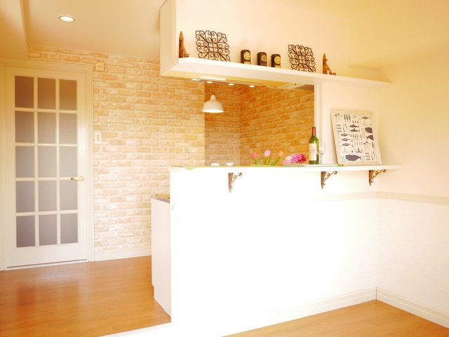 ট ইট র Goodroom グッドルーム レンガ調のキッチンが自慢のこのお部屋 一輪でもお花を飾ると一段と華やかに ゆったり一人暮らしも 仲良しな2人暮らしも このお部屋ならどの瞬間も絵になりそう 名古屋 高畑 T Co 4gjewhamgw