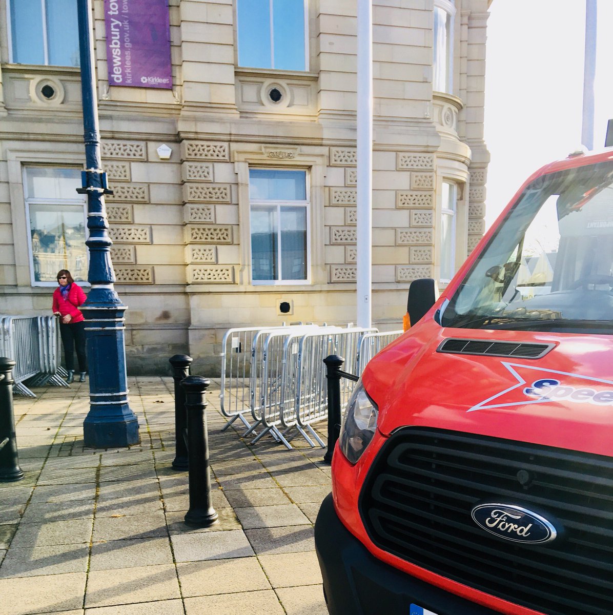 DewsFestive2018's tweet photo. Today’s the big day! Artists, volunteers, community groups and businesses are already setting up for this afternoon! In fact prep outside the Town Hall kicked off yesterday! Excited!! #DewsburyChristmasLights2018 #DewsburyFestiveTogethering2018 #DewsburyTimeToShine https://t.co/kr2PpsJ3Dz