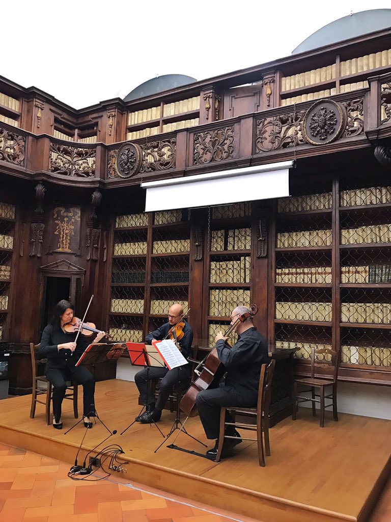 StringscityFirenze tweet media