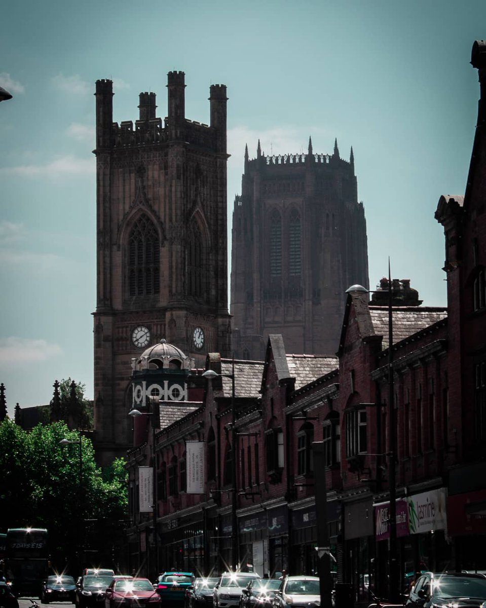 Perfectly aligned scenery in Liverpool 
-
#liverpool #travel #photography #bombedoutchurch #anglicancathedral @scousescene @LiverpoolTweeta @BombedOutChurch @LivCathedral @MyLVPVisit @VisitLiverpool @WilkiCameras @liverpoolimages