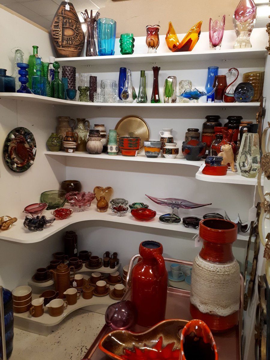 mollysden's tweet photo. Happy Small Business Saturday! We have hundreds of local businesses at our three emporiums in #Bournemouth, #Winchester &amp; #Christchurch, so please show your support &amp; #ShopLocal! We have lots of amazing &amp; unique #Christmas gift ideas. Thank you so much! #SmallBizSatUK https://t.co/S3SPo0mvmt