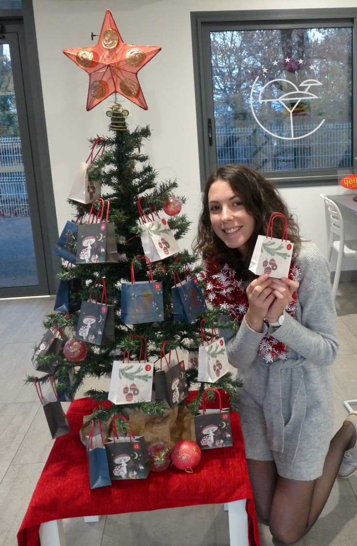 Qui dit 1er Décembre dit … début du CALENDRIER DE L'AVENT !🎄😍
Un jour = l'un d'entre nous découvre sa surprise du jour et se régale !
Et vous, avez-vous le vôtre ? 
#calendrierdelavent #noel #chocolat #camping #yellohvillage