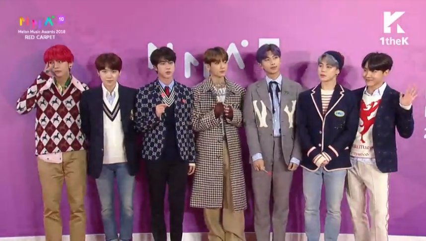 jomfru indendørs dygtige Beyond The Style ✼ Alex ✼ on X: "#BTS 181201 BTS wearing GUCCI Melon Music  Awards Red Carpet @BTS_twt #BTSatMMA #방탄소년단 #MMA2018 #MelonMusicAwards2018  https://t.co/l8Jt7UZ9W9" / X