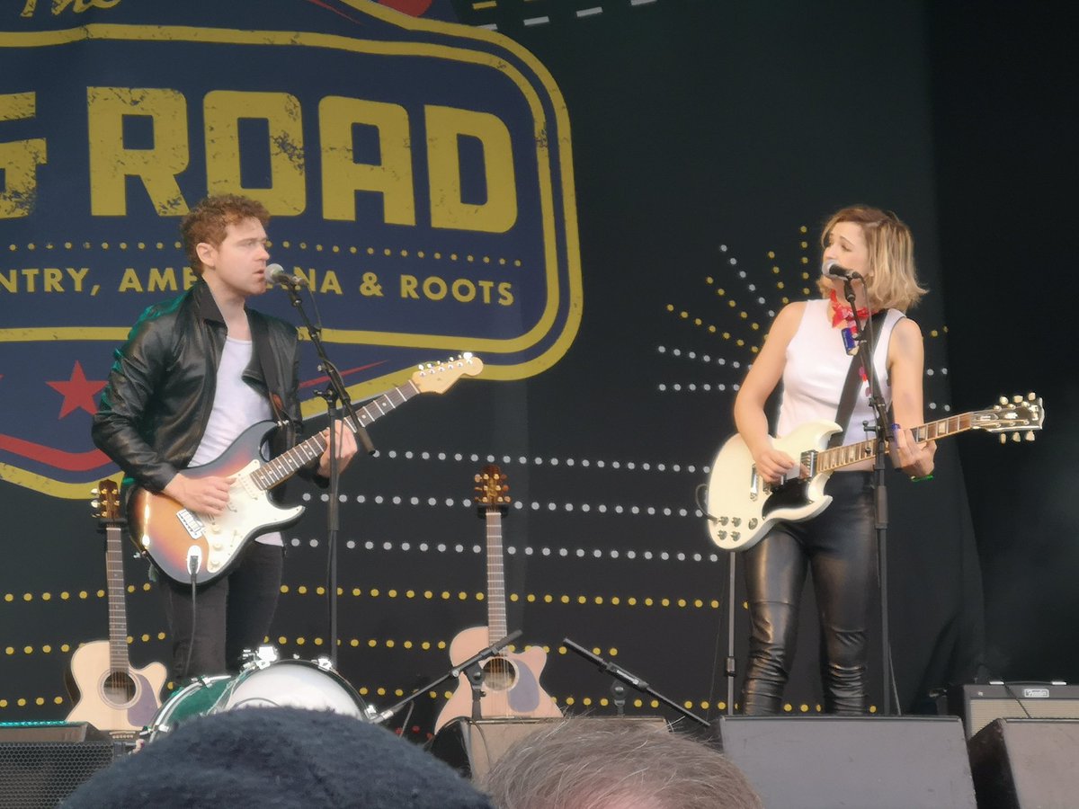 JanineHygate's tweet photo. @STRIKINGMATCHES Happy Birthday Sarah! Seeing you guys again @TheLongRoadFest was a highlight of my year!! 🎂🎉🎊🥂🥂🥂 https://t.co/mM8YJveUPP
